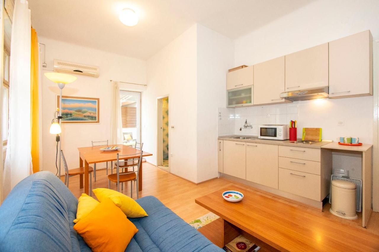 Aria Apartments Split Bagian luar foto